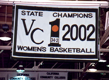 Custom Custom Banner